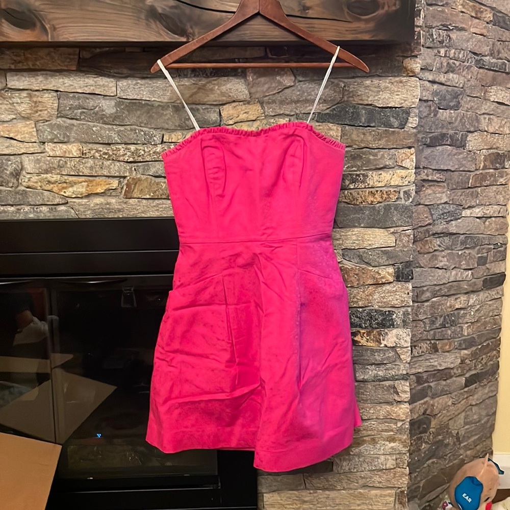 Hot pink size 2 Lily Pulitzer strapless dress with pockets